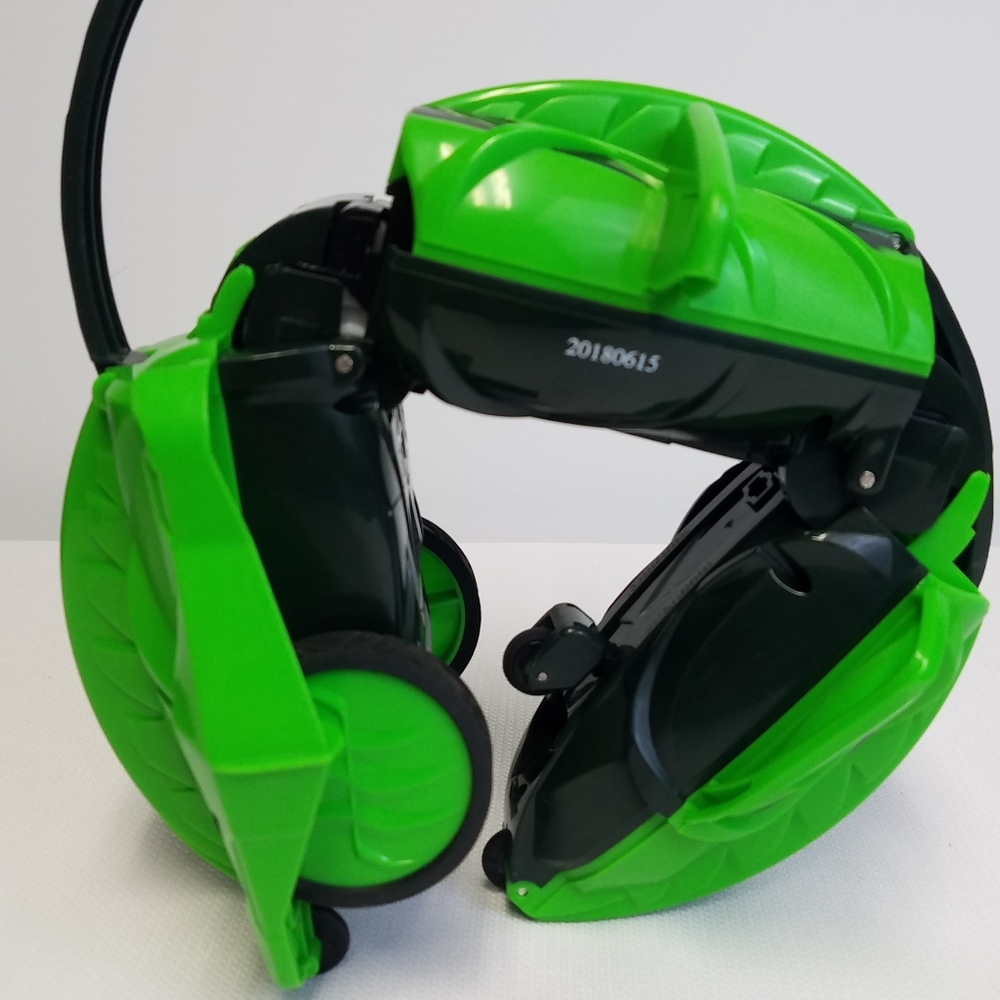 Terrasect Remote Control Transforming Vehicle - Picture 7 of 8